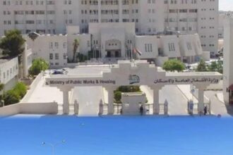 وزارة الأشغال تكشف عبر "صراحة نيوز" تفاصيل صيانة 11 طريقا في إقليم الوسط.. وتؤكد: أعمال طريق المطار لم تؤثر على حركة السير