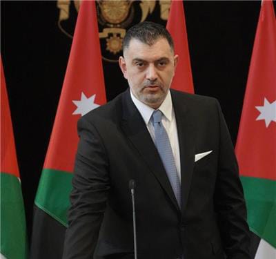 البطاينة يحذر عبر "صراحة نيوز" من "حروب الفتنة الإلكترونية": استهداف الأردن يبدأ بضرب جبهته الداخلية والذباب الإلكتروني معركة جديدة تستهدف الوعي الوطني