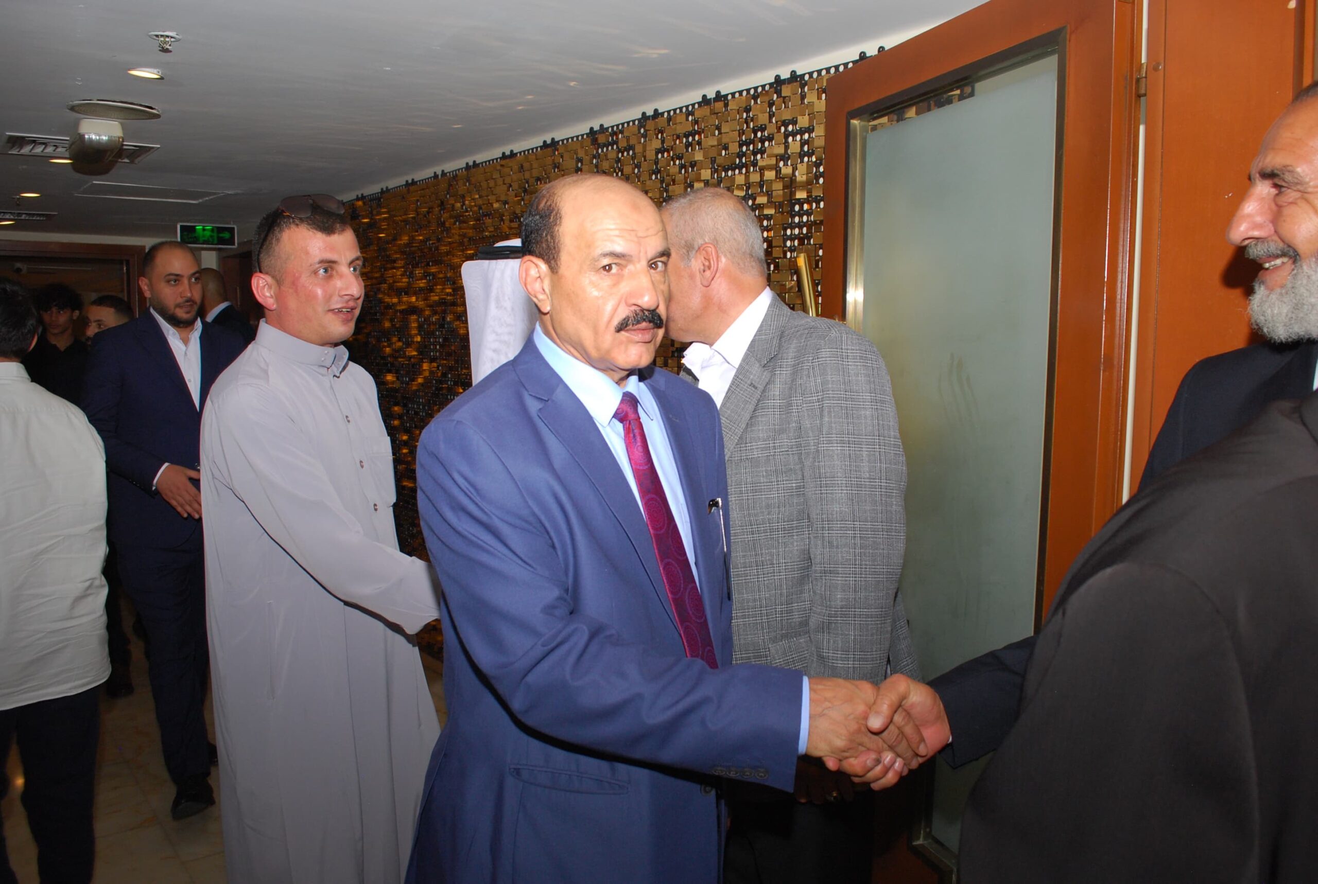 المومني طلب والباشا غازي الطيب أعطى