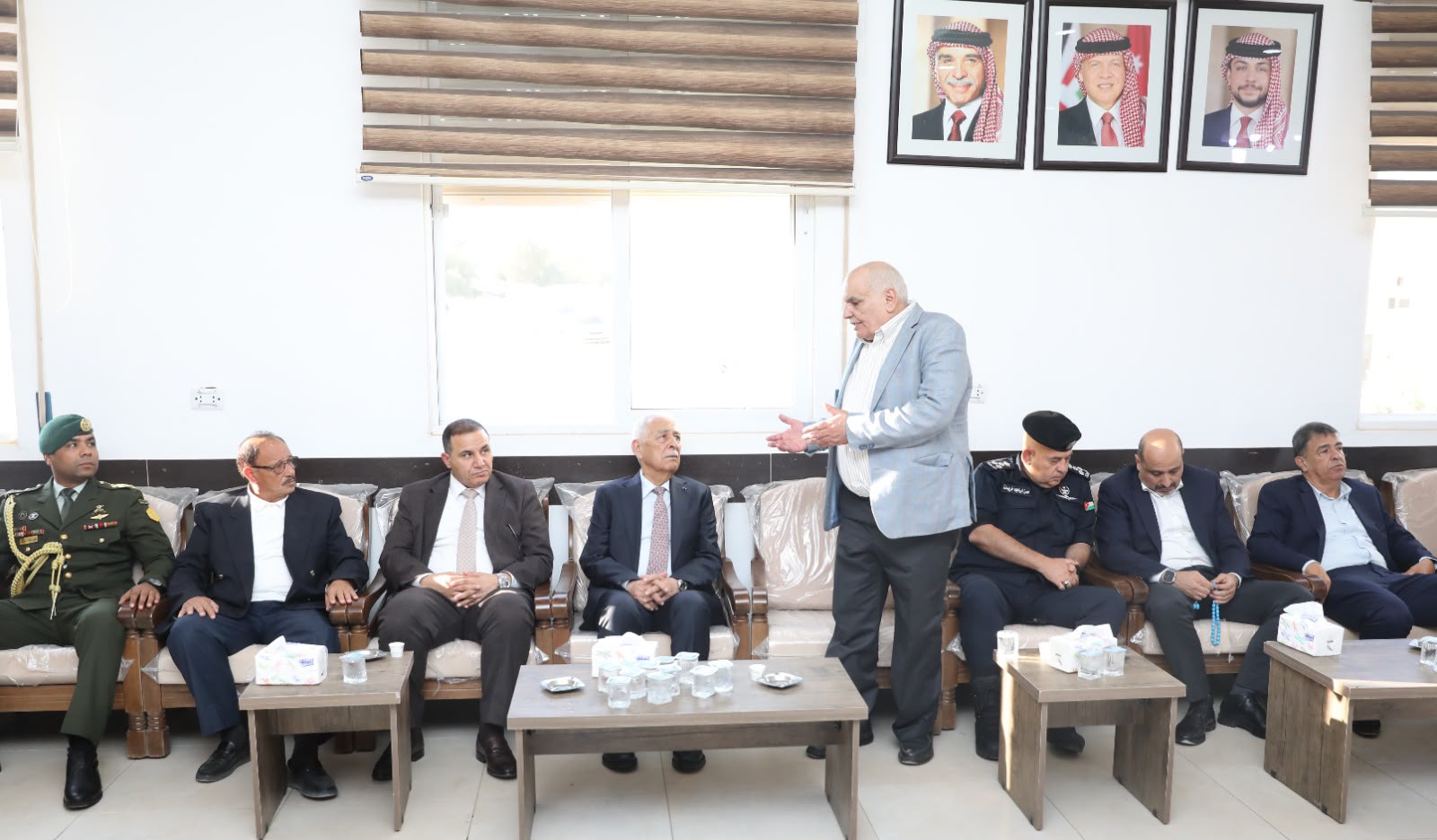 مندوبا عن الملك وولي العهد.. العيسوي يعزي العظامات والبدارين وحفار والحاج حسن