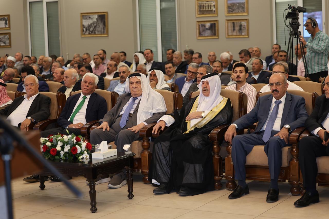 بالصور.. حفل اشهار كتاب «ما هذه الفوضى الموجودة على مكتبك؟» للكاتب ماجد جورج أبو عطا