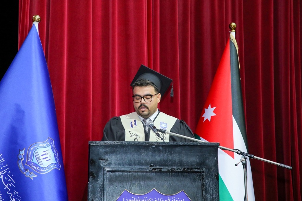 د.الحوراني يرعى احتفال عمان الاهلية لليوم الثالث بتخريج طلبة الفصل الثاني (الفوج 33) ويُكرّم رئيسها السابق