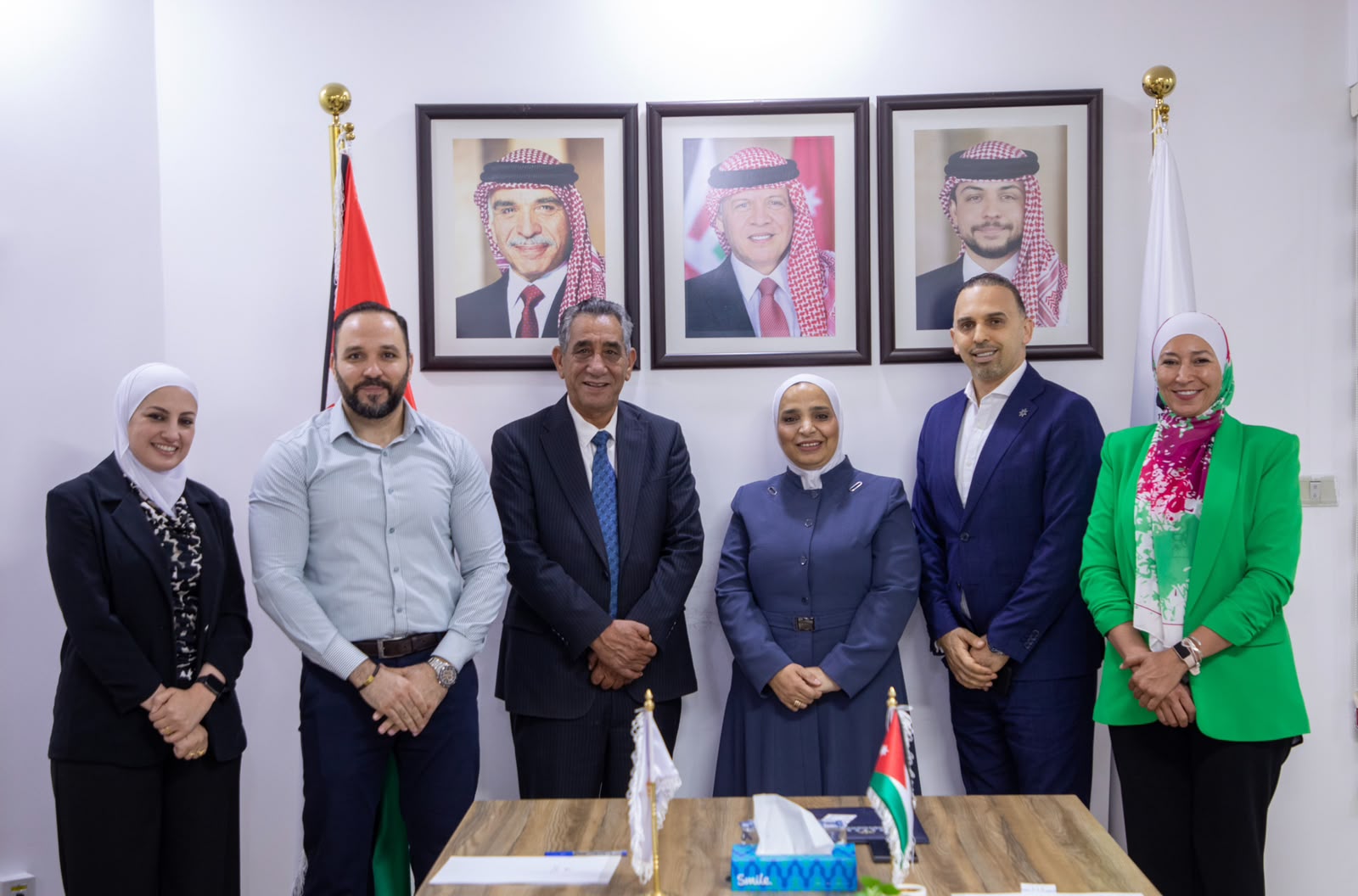 صورة حول : توقيع مذكرة تفاهم بين مركز الملك عبدالله الثاني للتميز وجمعية الفنادق الأردنية توقيع مذكرة تفاهم بين مركز الملك عبدالله الثاني للتميز وجمعية الفنادق الأردنية