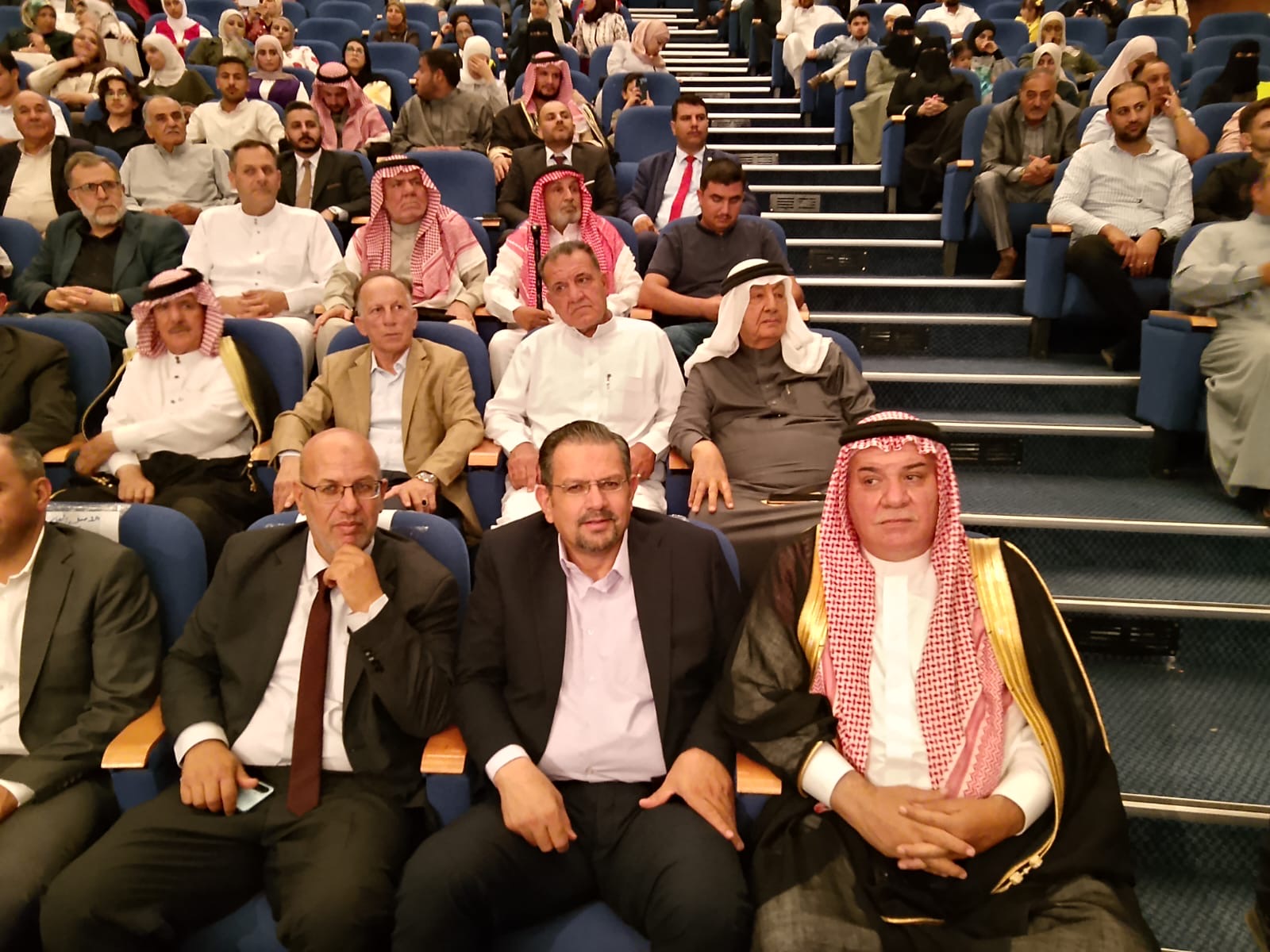 ملتقى معان الثقافي يحتفي بالأعياد الوطنية تحت شعار " تاريخ نحكيه ... ووطن نفديه " برعاية رئيس الديوان الملكي الهاشمي يوسف العيسوي