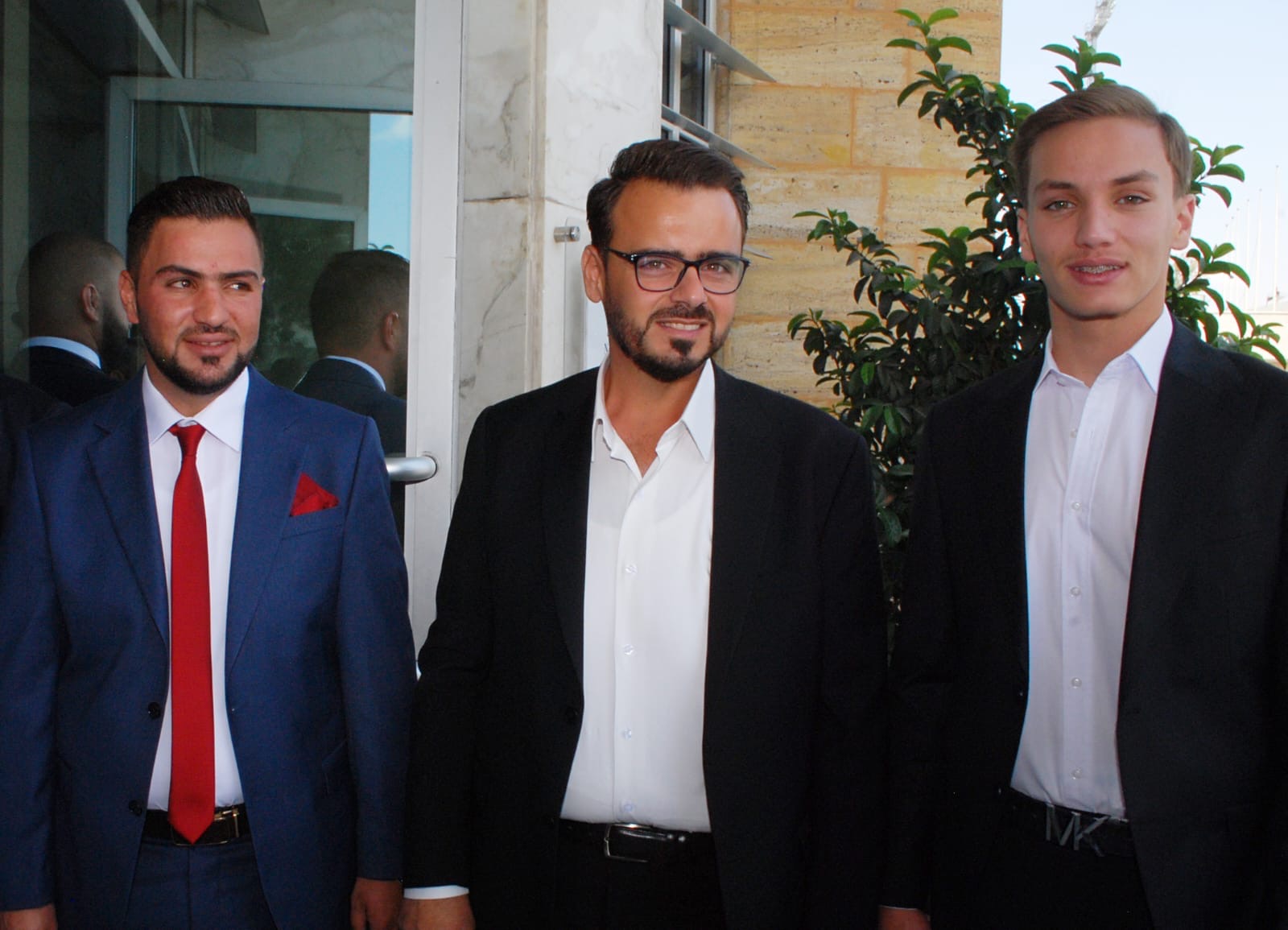 يقيم الحاج ابو رخية حفل غداء بمناسبة فرح نجله محمد نبيل ابو رخية