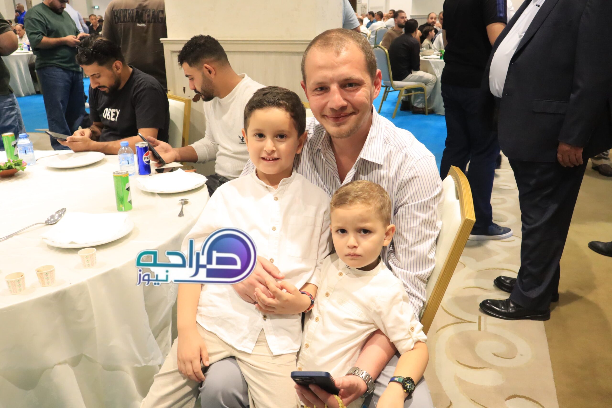 آل عطية الكرام.. مأدبة غداء حاشدة احتفاءً بزفاف الشاب معاذ مازن عطية