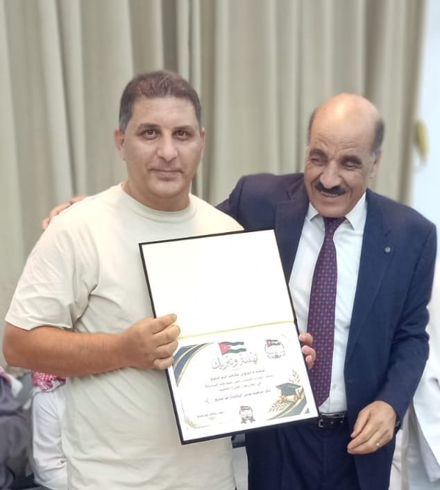 ديوان أبو اصليح يكرّم 80 من أبناء العشيرة الناجحين في التوجيهي والجامعات