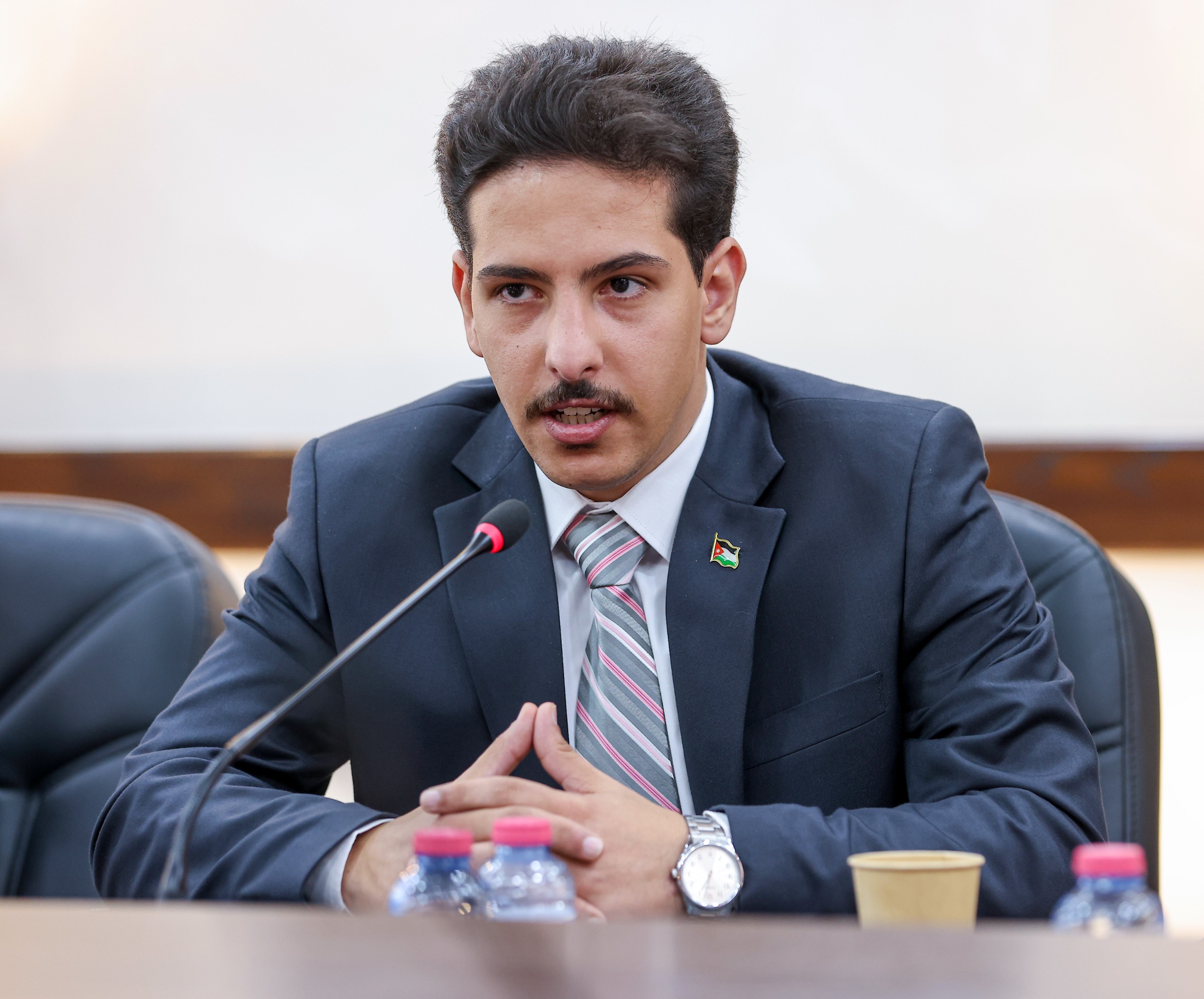 القاضي: الجامعات حاضنة لبناء الوعي السياسي وتعزيز ثقافة المشاركة والعمل الحزبي البرامجي