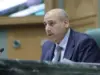 القاضي للشيشاني: المجلس مصان ومن لا يعجبه يستقيل