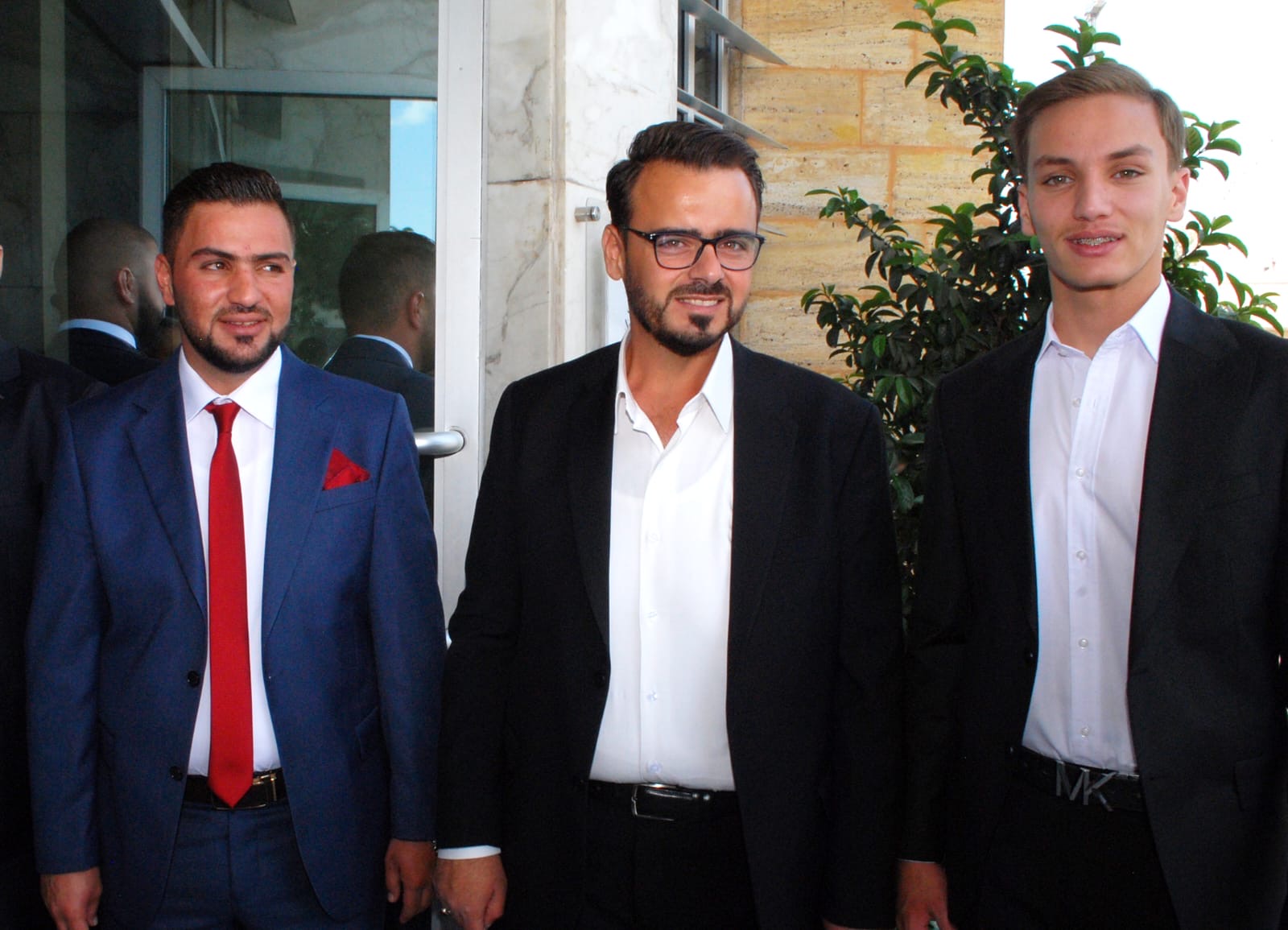 يقيم الحاج ابو رخية حفل غداء بمناسبة فرح نجله محمد نبيل ابو رخية