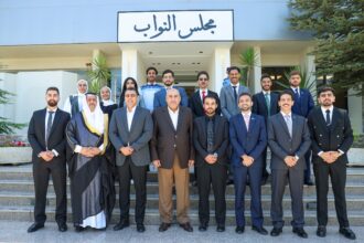 القاضي: الجامعات حاضنة لبناء الوعي السياسي وتعزيز ثقافة المشاركة والعمل الحزبي البرامجي