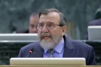 الشيشاني لـ"صراحة نيوز": الحكومة تتجنب فتح الملفات.. ومحاسبة الوزير المقصر واجب نيابي