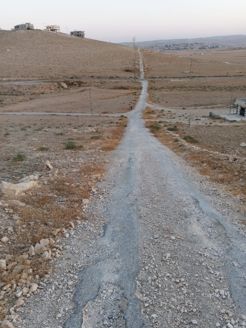 على مكتب معالي وزير الإدارة المحلية..