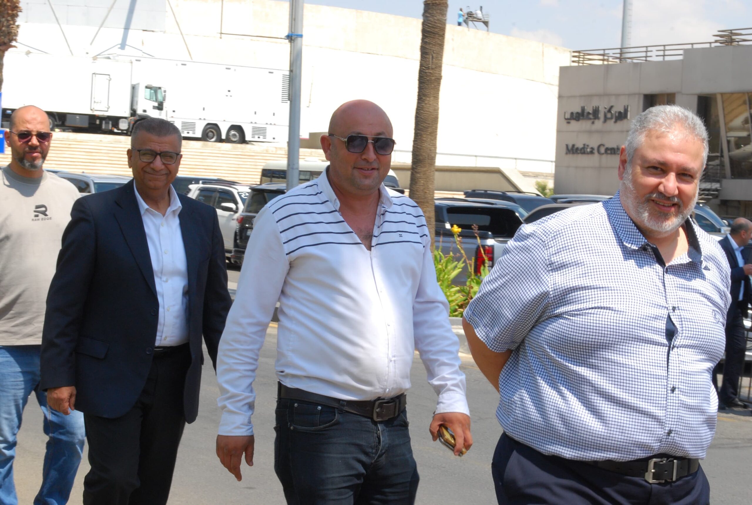 يقيم الحاج ابو رخية حفل غداء بمناسبة فرح نجله محمد نبيل ابو رخية