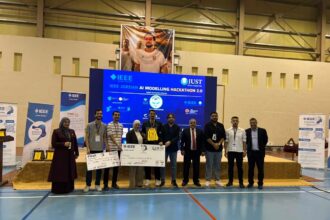 كلية تكنولوجيا المعلومات في جامعة البترا تحصد المركز الأول في برمجة وتطوير أنظمة الذكاء الاصطناعي