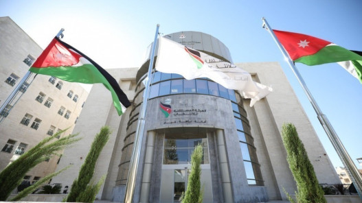 المستقلة للانتخاب: انخفاض عدد الأحزاب السياسية إلى 31 حزبًا
