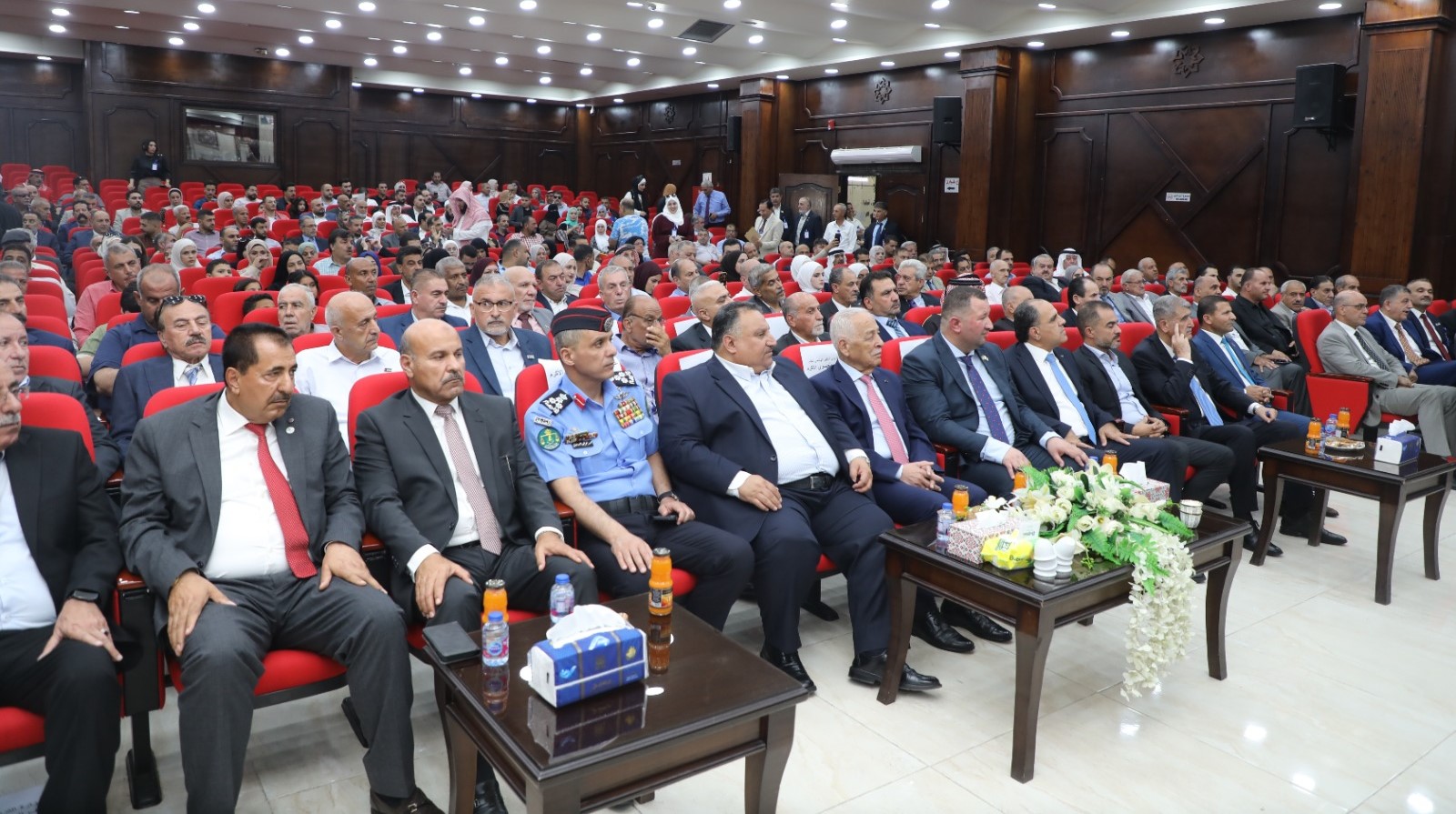 صورة حول : العيسوي يرعى احتفال حزب التنمية الوطني بالأعياد والمناسبات الوطنية العيسوي يرعى احتفال حزب التنمية الوطني بالأعياد والمناسبات الوطنية