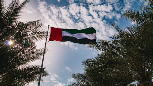 صورة حول : الإمارات ترصد صاروخين باليستيين قادمين من إيران الإمارات ترصد صاروخين باليستيين قادمين من إيران