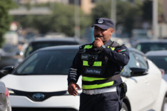الأمن العام يحذر من مواكب التخرج والتوجيهي: حجز المركبة شهرًا وغرامة 100 دينار