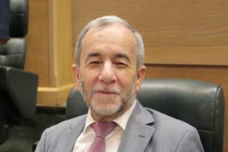 مشوقة يستوضح: كيف يتم ضبط تجاوزات استخدام المركبات الحكومية في أمانة العاصمة