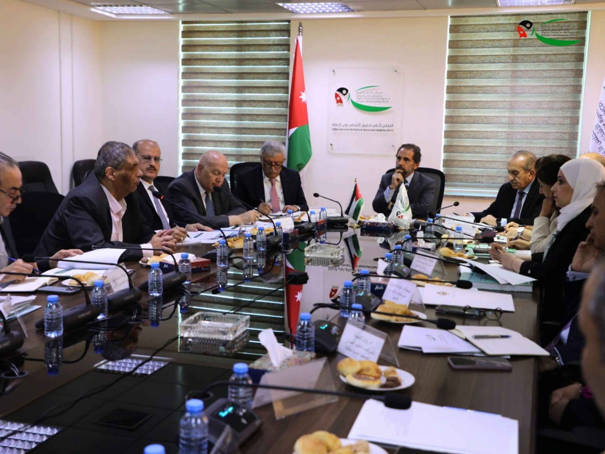 الأمير مرعد يلتقي وزراء ومعنيين لبحث أسباب تعثر تطبيق كودة متطلبات البناء للأشخاص ذوي الإعاقة
