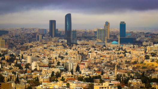 صورة حول : العراقيون يتصدرون تملك غير الأردنيين للعقارات في الأردن العراقيون يتصدرون تملك غير الأردنيين للعقارات في الأردن