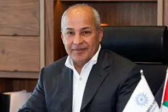 المناصير يرد على شائعات زواجه من ابنة رئيس الوزراء الروسي وترأسه عصابة