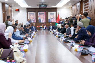 التربية النيابية: مبكر الحكم على تجربة الحقول والمسار