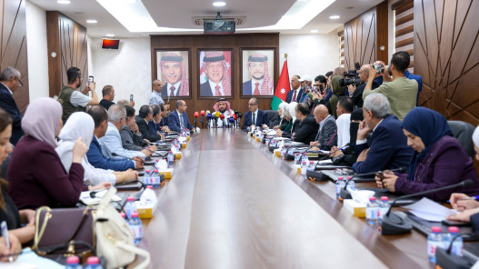 التربية النيابية: مبكر الحكم على تجربة الحقول والمسار