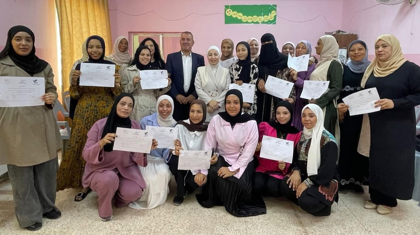 صورة حول : "المعونة الوطنية" تخرج 38 متدربة في غور الصافي والكرك "المعونة الوطنية" تخرج 38 متدربة في غور الصافي والكرك