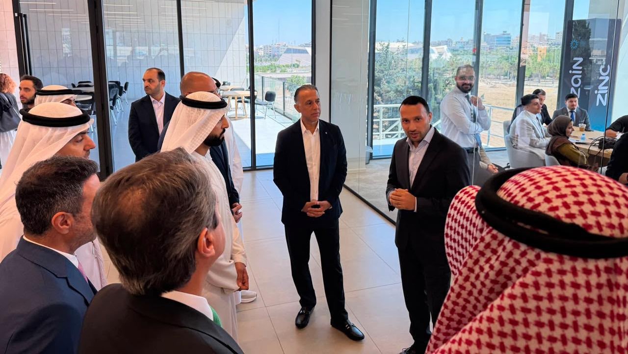 صورة حول : منصة "زين للإبداع" شريك استراتيجي لمركز الشباب العربي – منصة "زين للإبداع" شريك استراتيجي لمركز الشباب العربي –