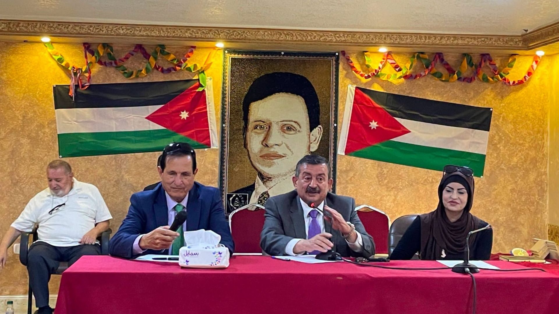 ندوة حوارية حول بلدية الزرقاء بين الواقع والطموح