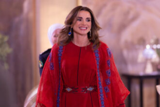 الملكة رانيا: أكرمنا الرحمن بأجمل هباته بقدوم توأمتي الأميرة إيمان