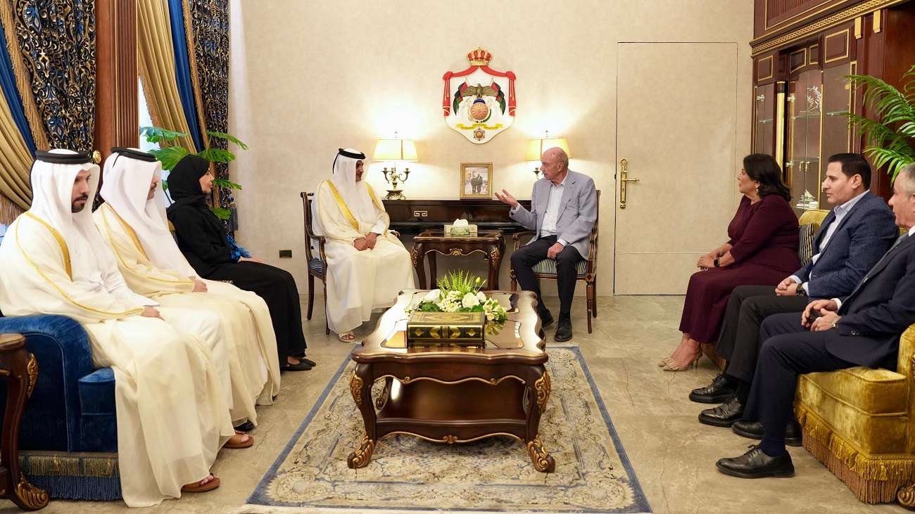 صورة حول : الفايز والسفير القطري يبحثان تعزيز العلاقات الأردنية القطرية وتطورات المنطقة الفايز والسفير القطري يبحثان تعزيز العلاقات الأردنية القطرية وتطورات المنطقة