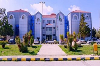 جامعة آل البيت تفصل طلبة ثبتت مشاركتهم في المشاجرة الأخيرة