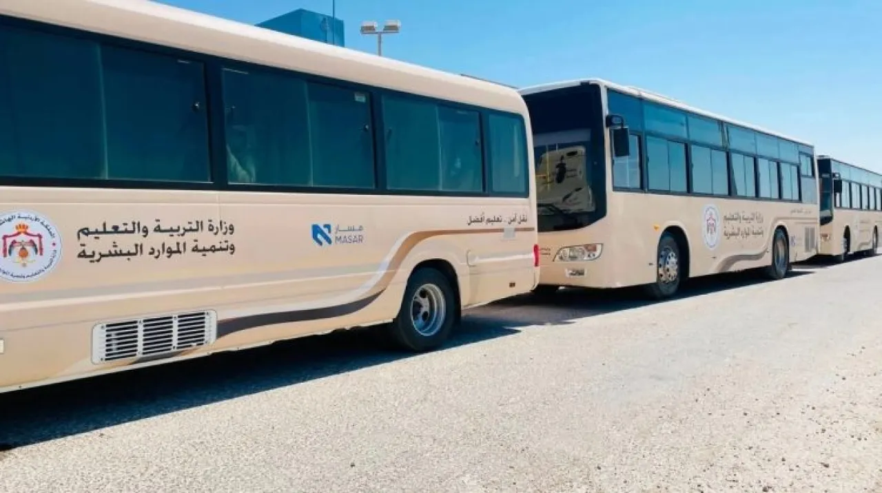 صورة حول : النقل المدرسي المجاني ينطلق فعلياً.. 9 آلاف طالب وطالبة في المرحلة الأولى النقل المدرسي المجاني ينطلق فعلياً.. 9 آلاف طالب وطالبة في المرحلة الأولى