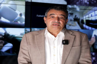 العمل: حملات تفتيش صباحية ومسائية وليلية لضبط العمالة المخالفة