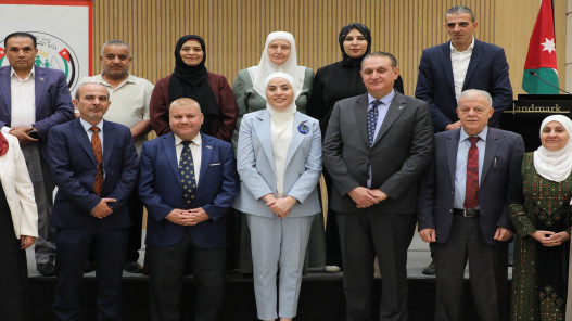 التنمية والبيئة تطلقان شراكة لتنفيذ استراتيجية النظافة والحد من الإلقاء العشوائي للنفايات