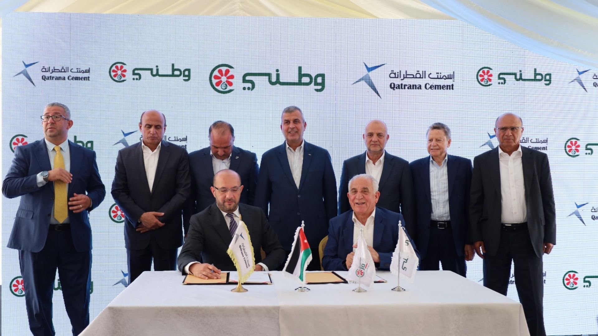 خبراء: التحول إلى الغاز الطبيعي يخفض انبعاثات مصنع أسمنت القطرانة