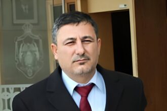السنيد لـ"صراحة نيوز": التدخلات شوهت مسار التحديث السياسي وأنتجت نخبا بلا ثقة شعبية.. وتراجع الحريات والرقابة يهددان قوة مؤسسات الدولة