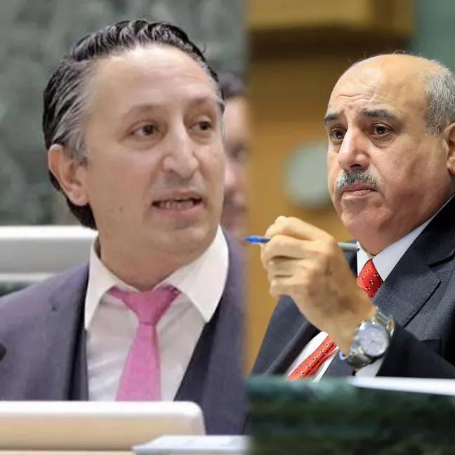 صورة حول : القاضي لأبو رمان: دائما مستعجل ودائما تيجي متأخر .. والاخير يرد: أنا وإن كنت الأخير زمانه لآت بما لم تستطعه الأوائل! القاضي لأبو رمان: دائما مستعجل ودائما تيجي متأخر .. والاخير يرد: أنا وإن كنت الأخير زمانه لآت بما لم تستطعه الأوائل!