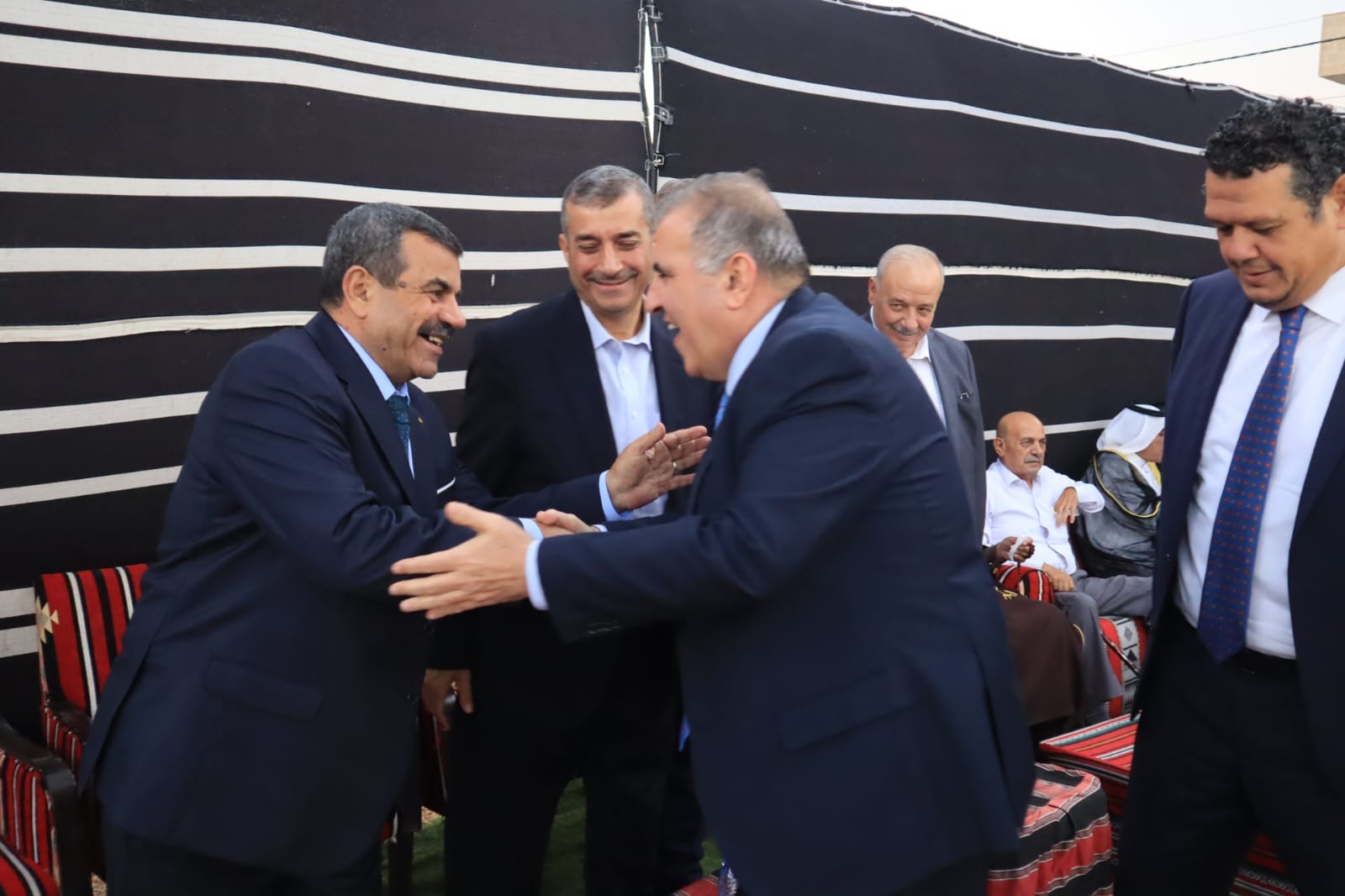 بالصور... المصري والحموري والملكاوي في ضيافة الزميل احمد البدادوة