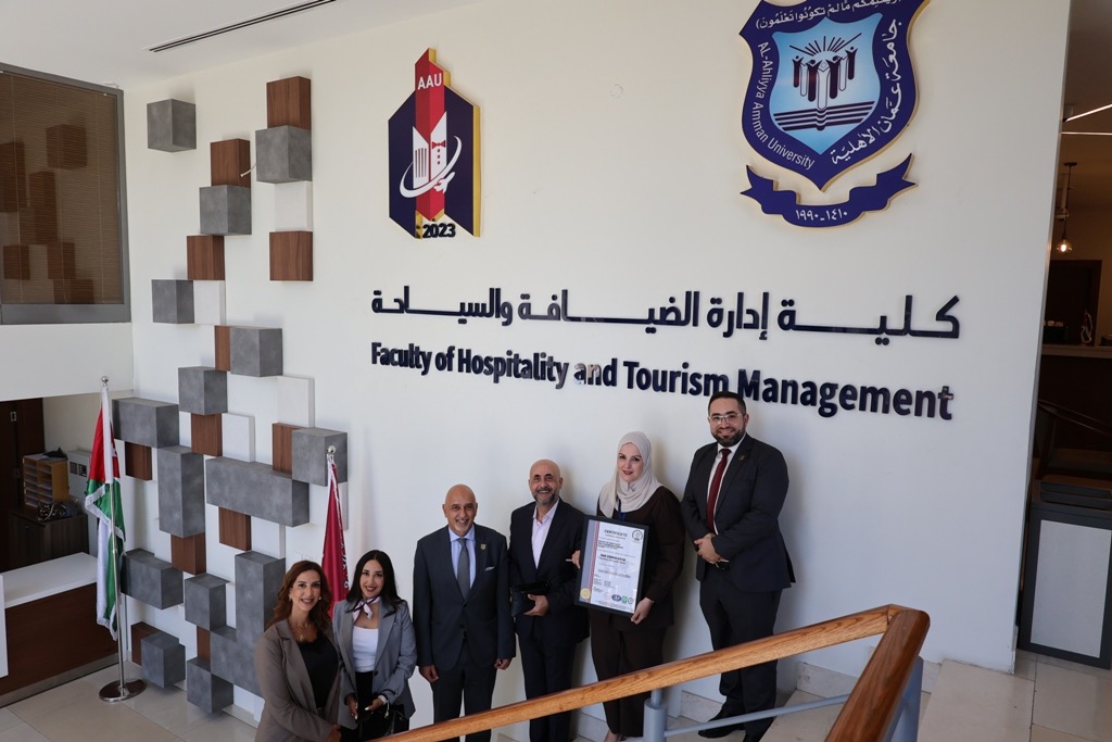 صورة حول : عمّان الأهلية أول جامعة أردنية تحصل على شهادة ISO 22000 لنظام إدارة سلامة الغذاء عمّان الأهلية أول جامعة أردنية تحصل على شهادة ISO 22000 لنظام إدارة سلامة الغذاء