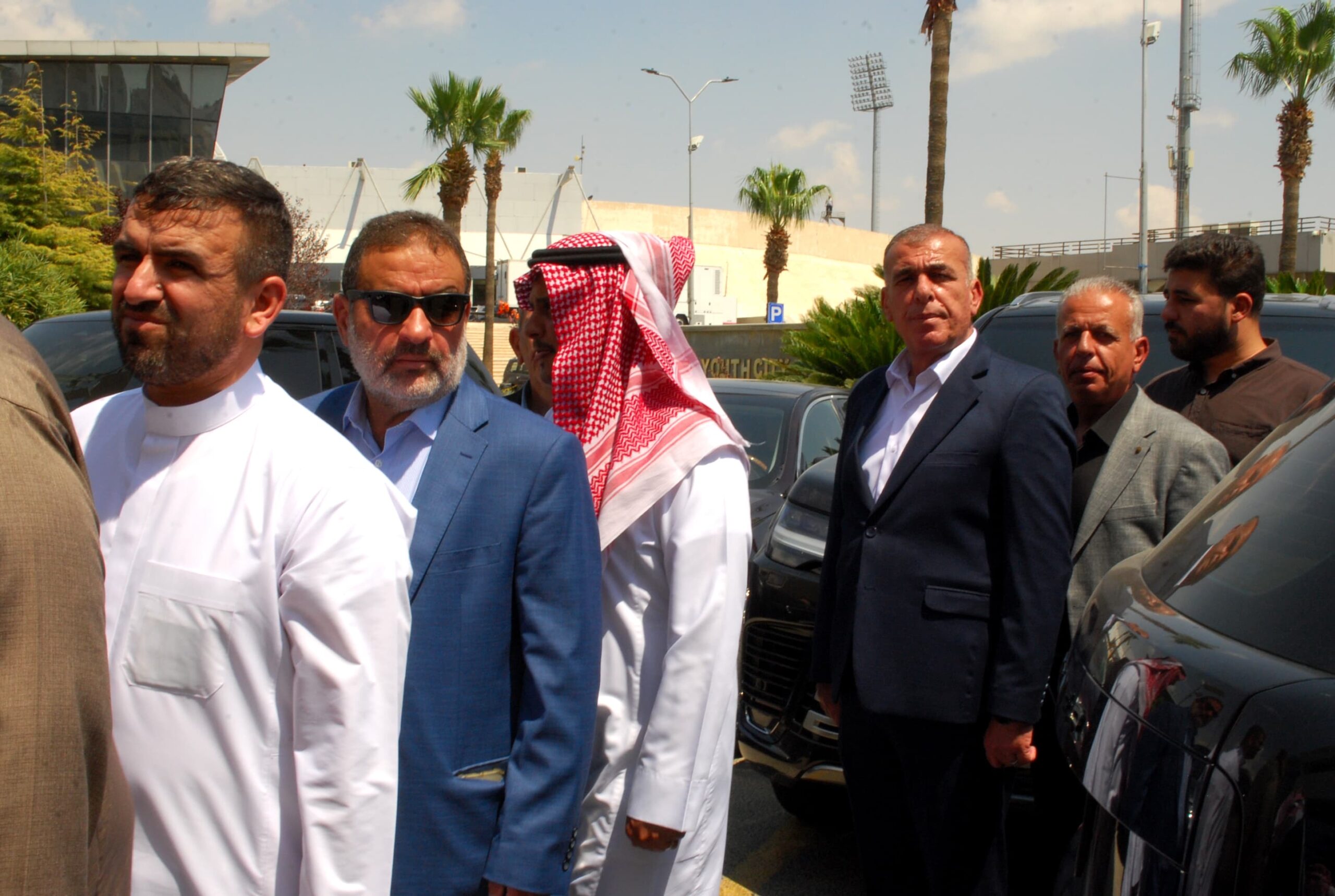 يقيم الحاج ابو رخية حفل غداء بمناسبة فرح نجله محمد نبيل ابو رخية