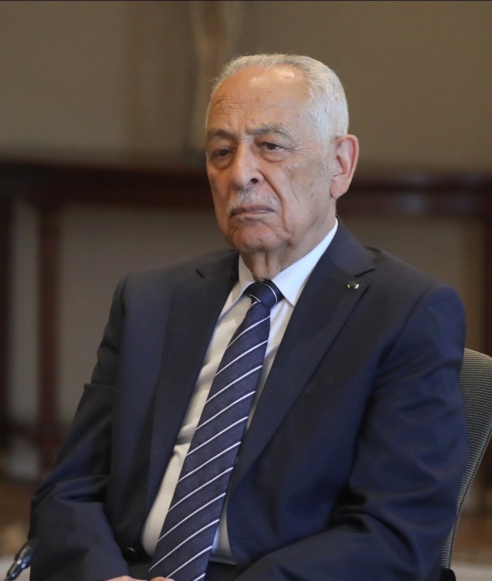 صورة حول : مندوبا عن الملك وولي العهد… العيسوي يعزي العنيزان والمومني مندوبا عن الملك وولي العهد… العيسوي يعزي العنيزان والمومني