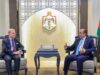 الطراونة والسفير الفرنسي يبحثان تعزيز التعاون البرلماني ودعم مشروع الناقل الوطني