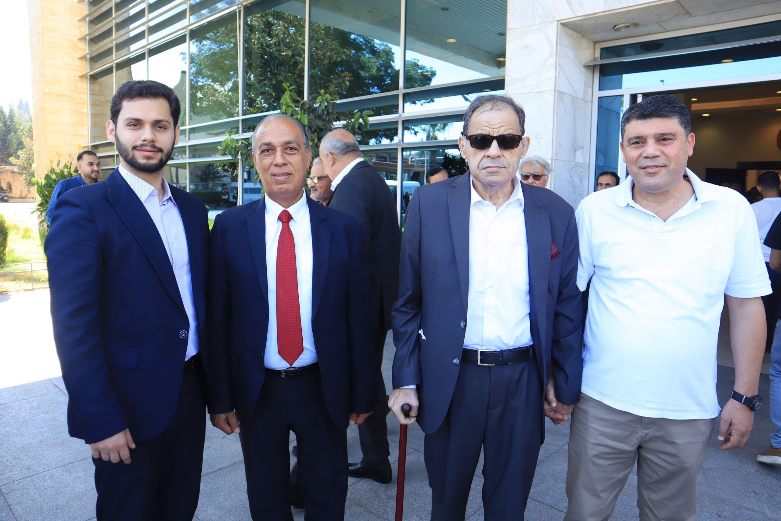 آل عطية الكرام.. مأدبة غداء حاشدة احتفاءً بزفاف الشاب معاذ مازن عطية