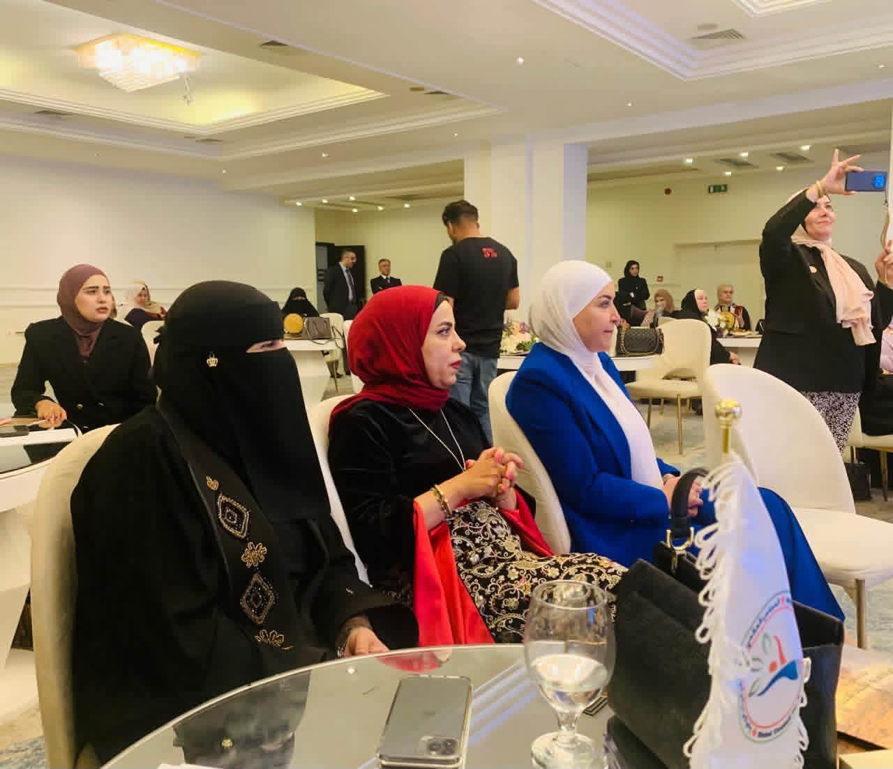 الخضير: تمكين المرأة العربية وتعزيز حضورها في مواقع صنع القرار ركيزة للتنمية