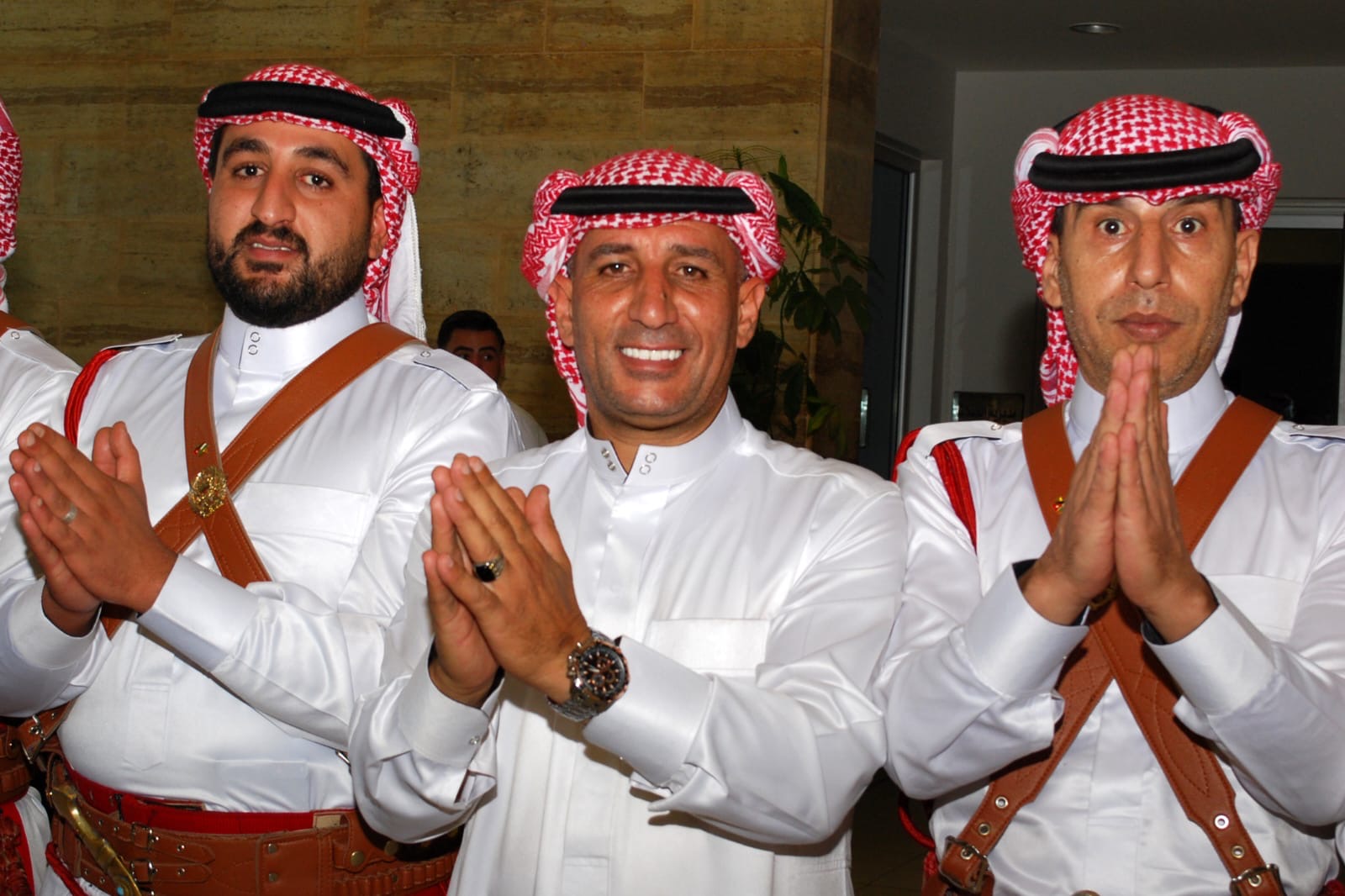 يقيم الحاج ابو رخية حفل غداء بمناسبة فرح نجله محمد نبيل ابو رخية