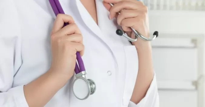 بعد الاعتداء على طبيبة في مستشفى خاص.. أين دور نقابة الأطباء؟